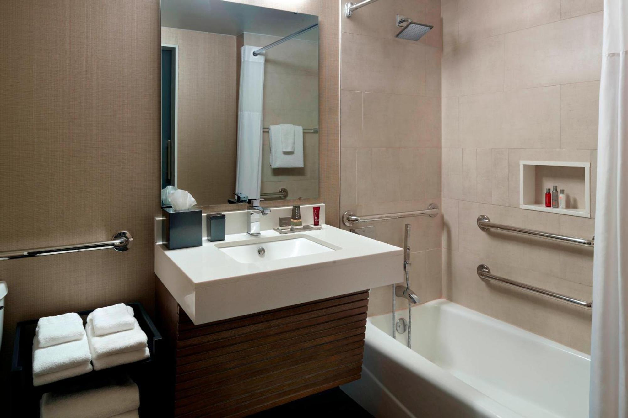 Charlotte Marriott City Center Екстериор снимка